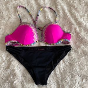 Victoria’s Secret 2 piece bikini
